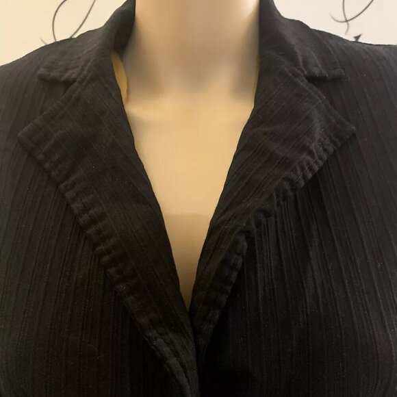 Vanity. Sz XS-S. Black Stretchy Textures Feminine Jacket. Ribbon Details. B86 - Picture 5 of 6